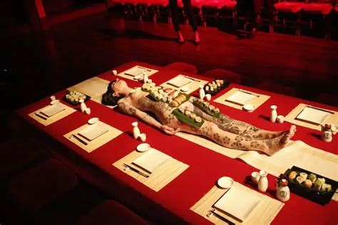 nyotaimori pronounce|Entry Details for 女体盛り [nyotaimori]